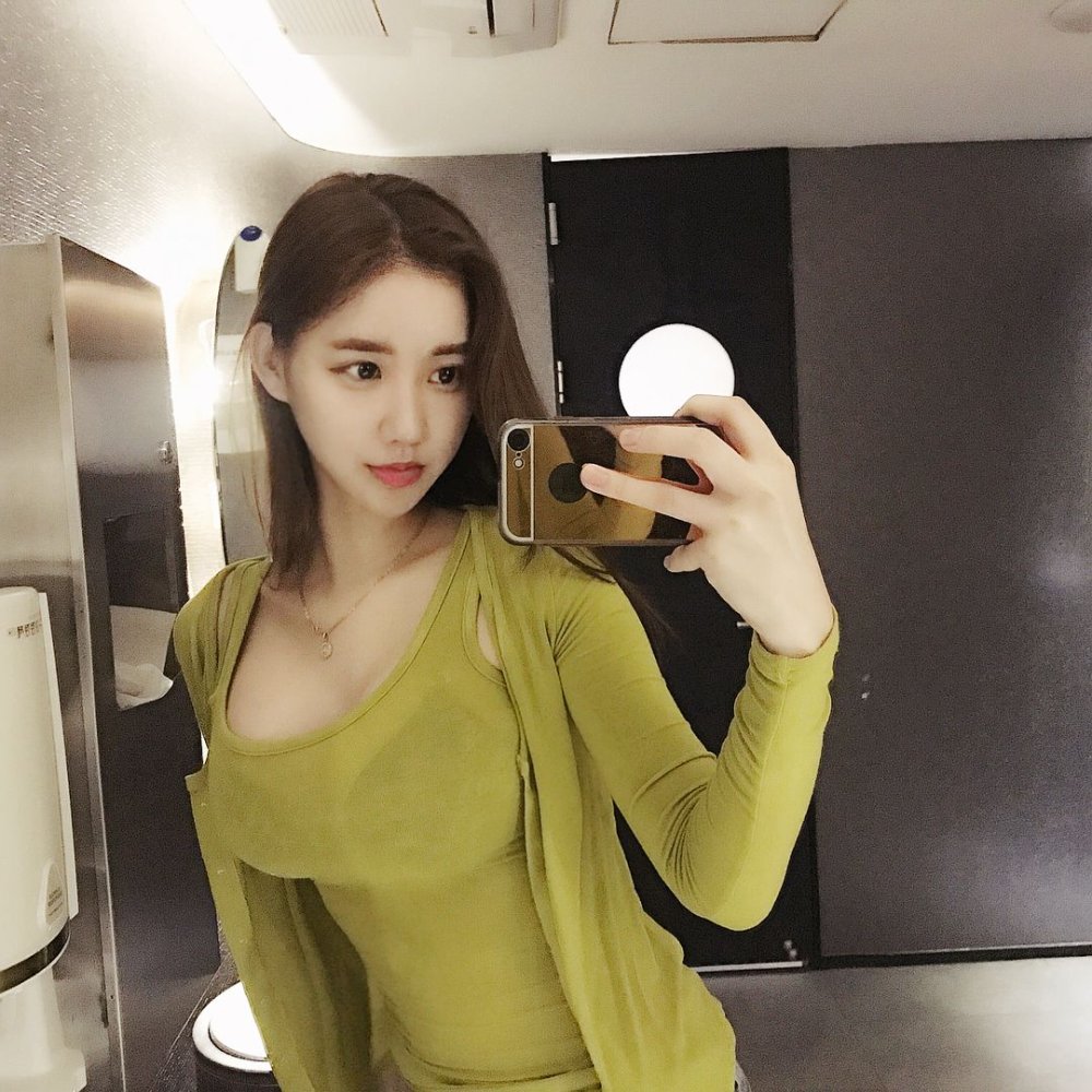 Korean Lee Soo Bin