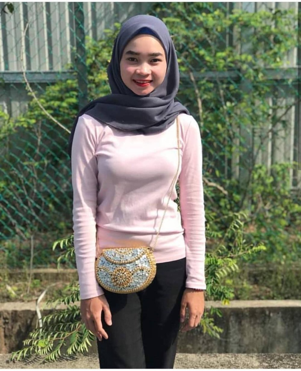 Hijab Montok Malaysia