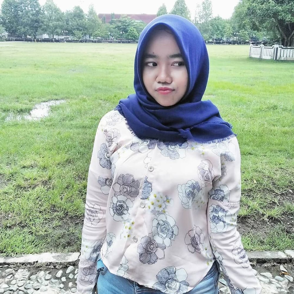 Tante Stw Jilbab Bugil