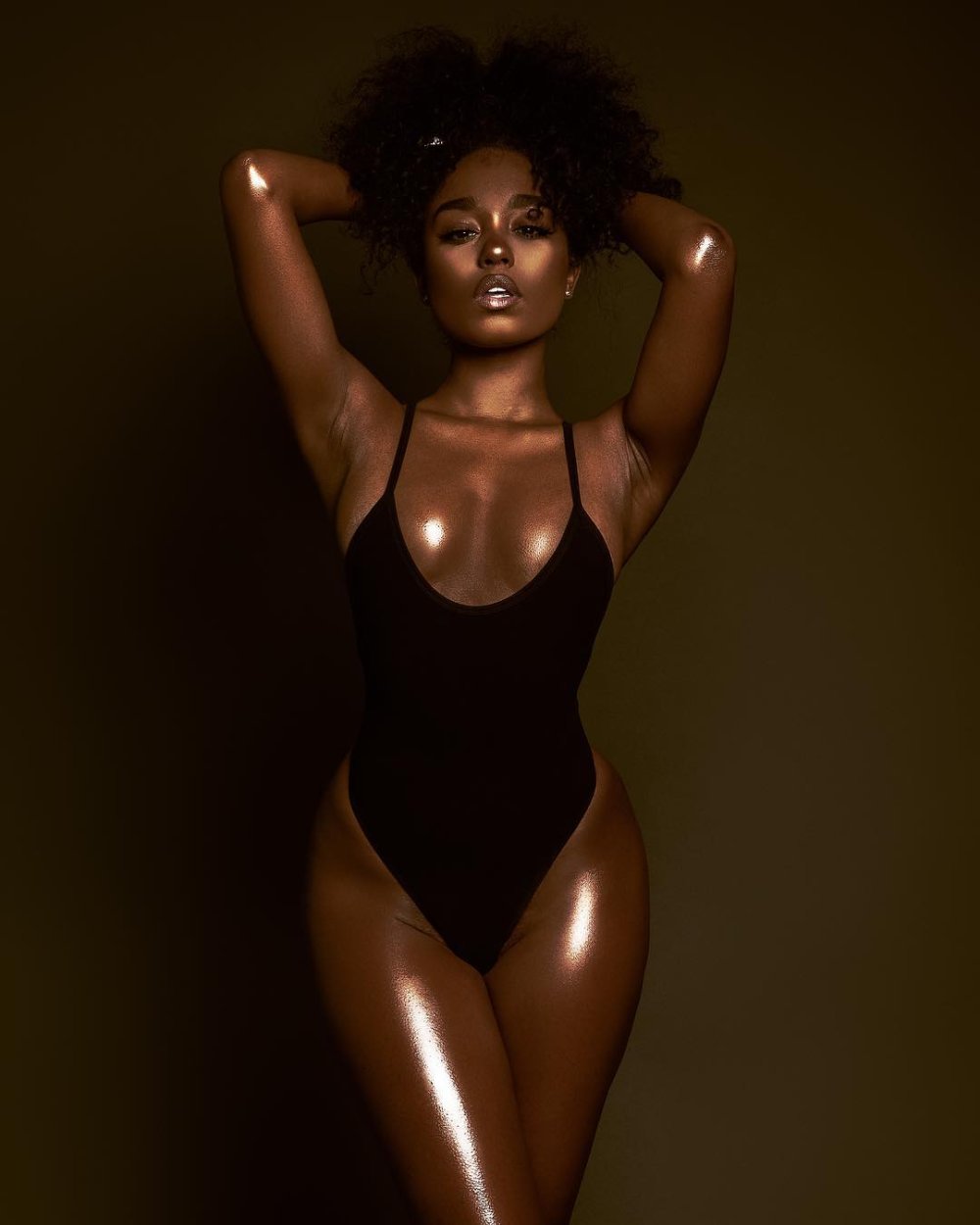 Black Eboni Model