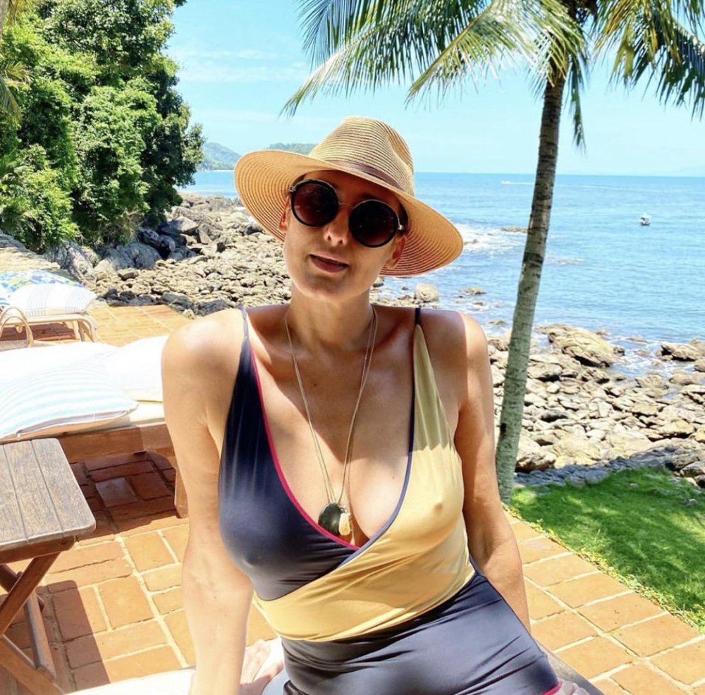 Paola Elegantly