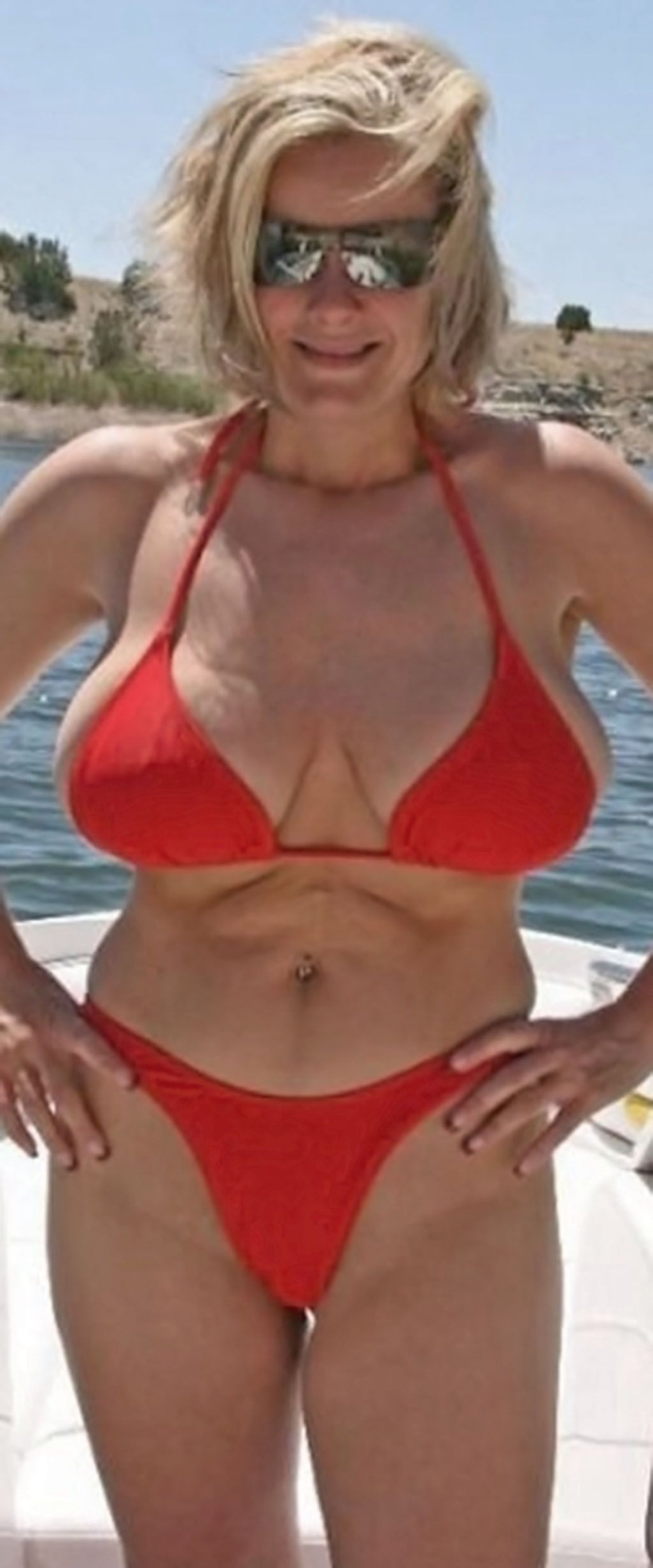 Mature boobs amateur
