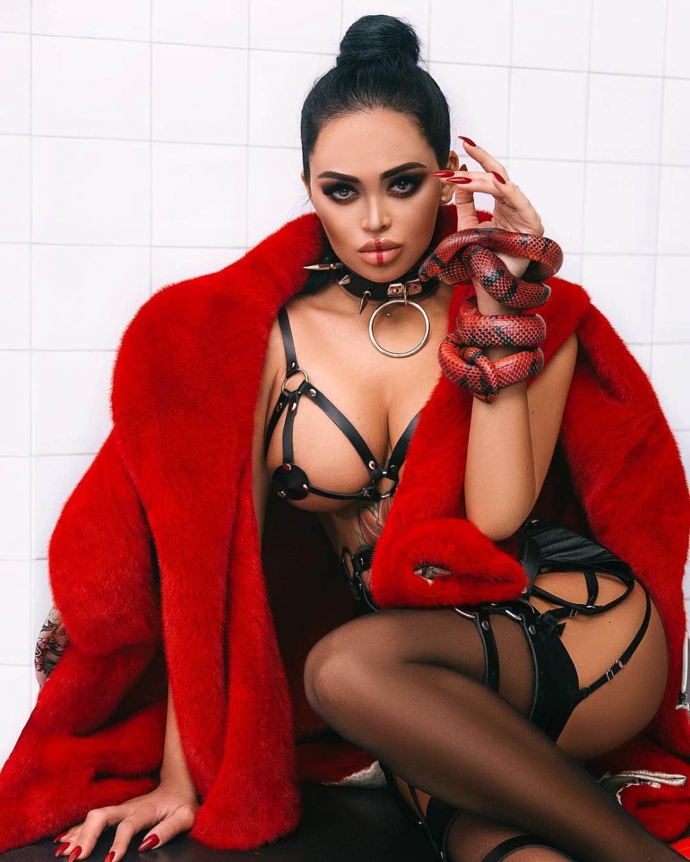 Nita Kuzmina is hot