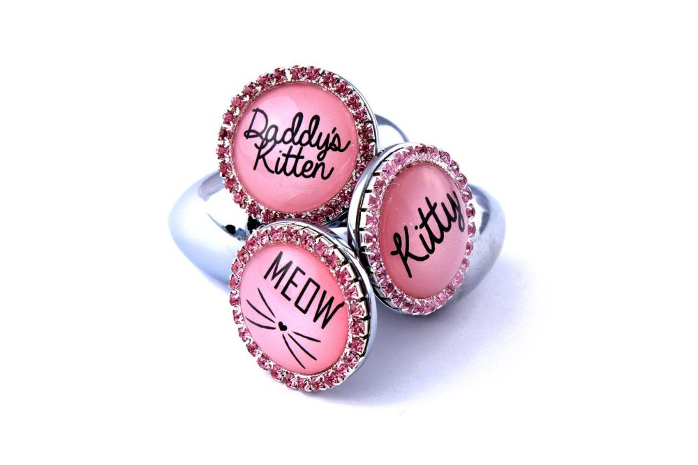Anal plug with Hello Kitty