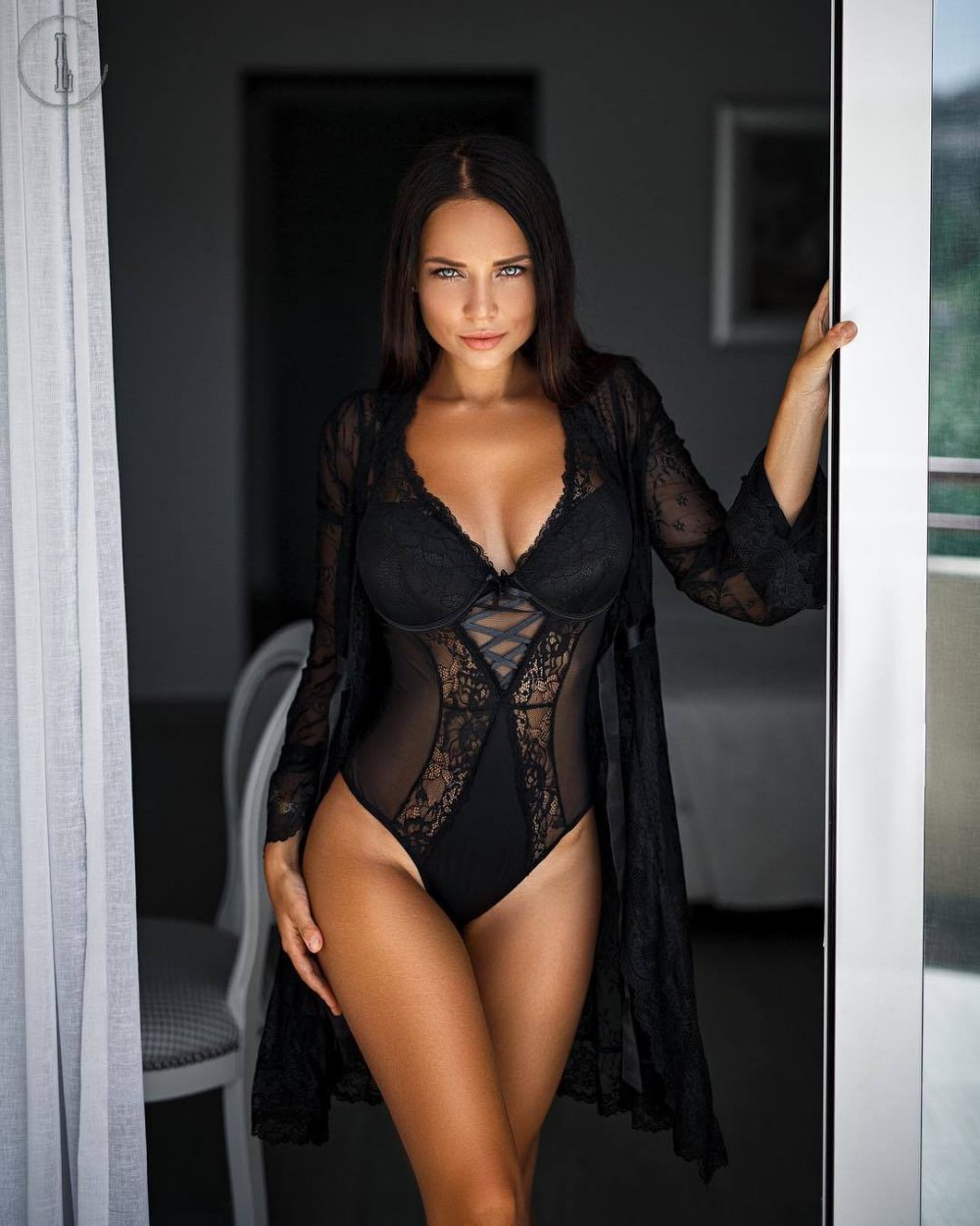 Angelina Strechina sister series