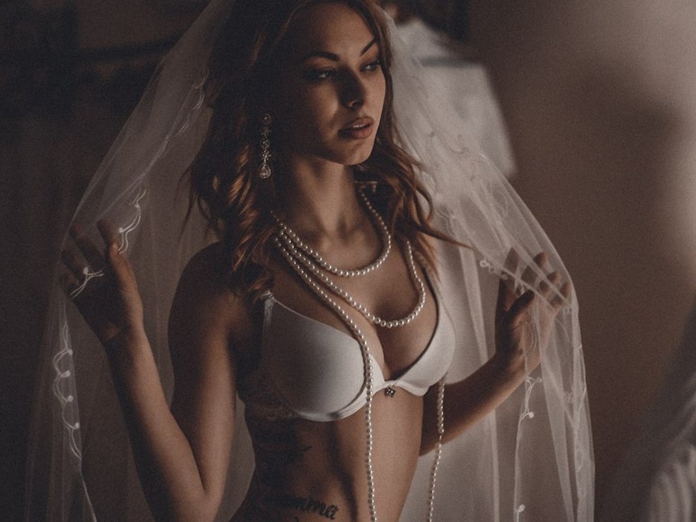 Inna Mikitas model nude