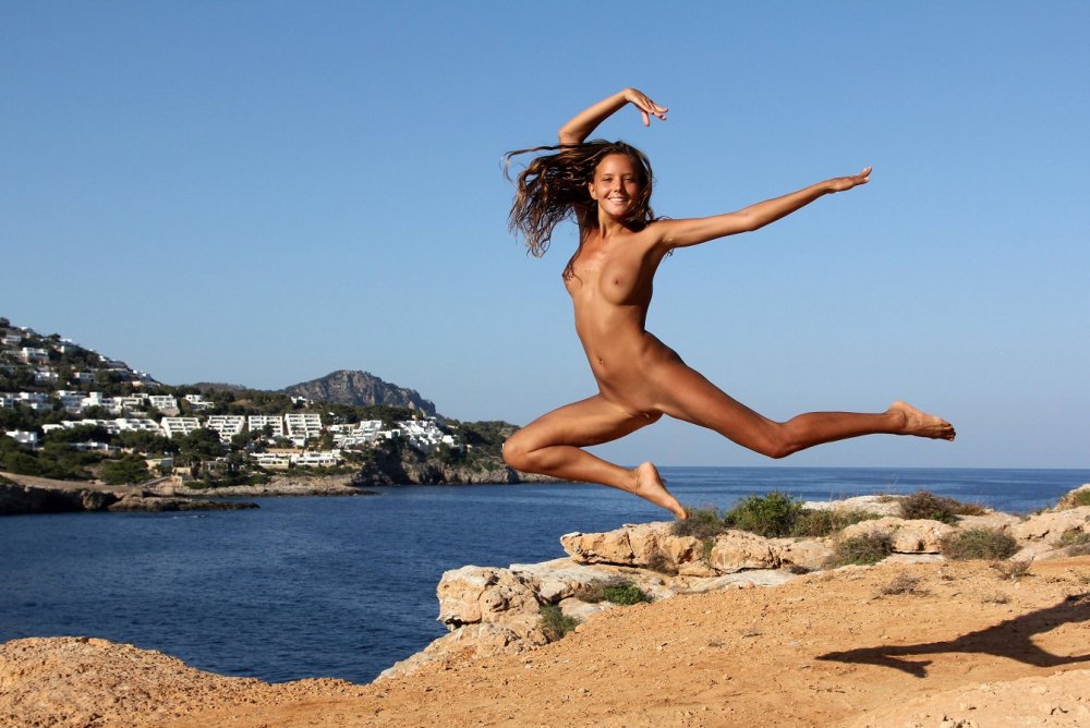 Beautiful girls nudist