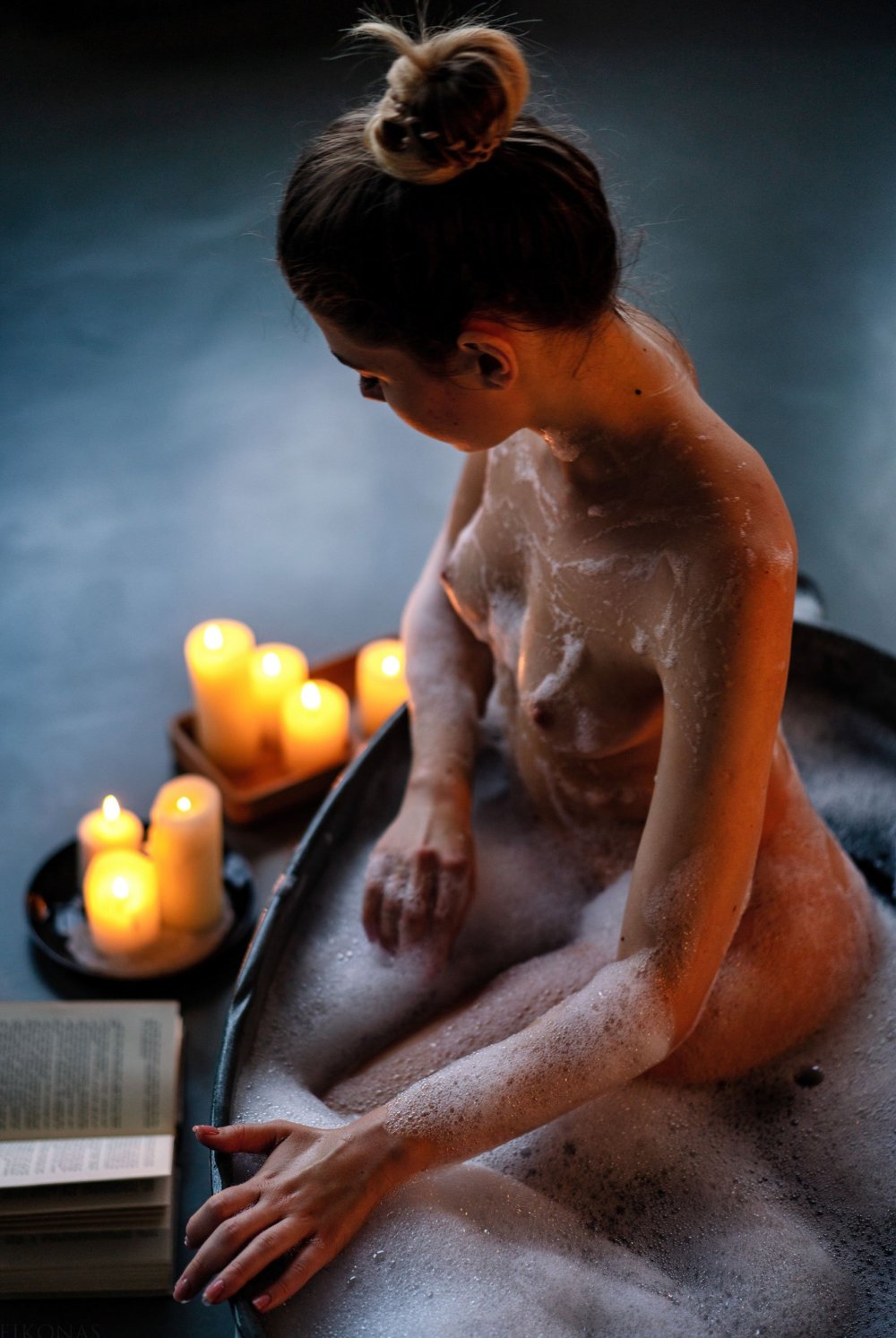 Ksenia Wagner Toples