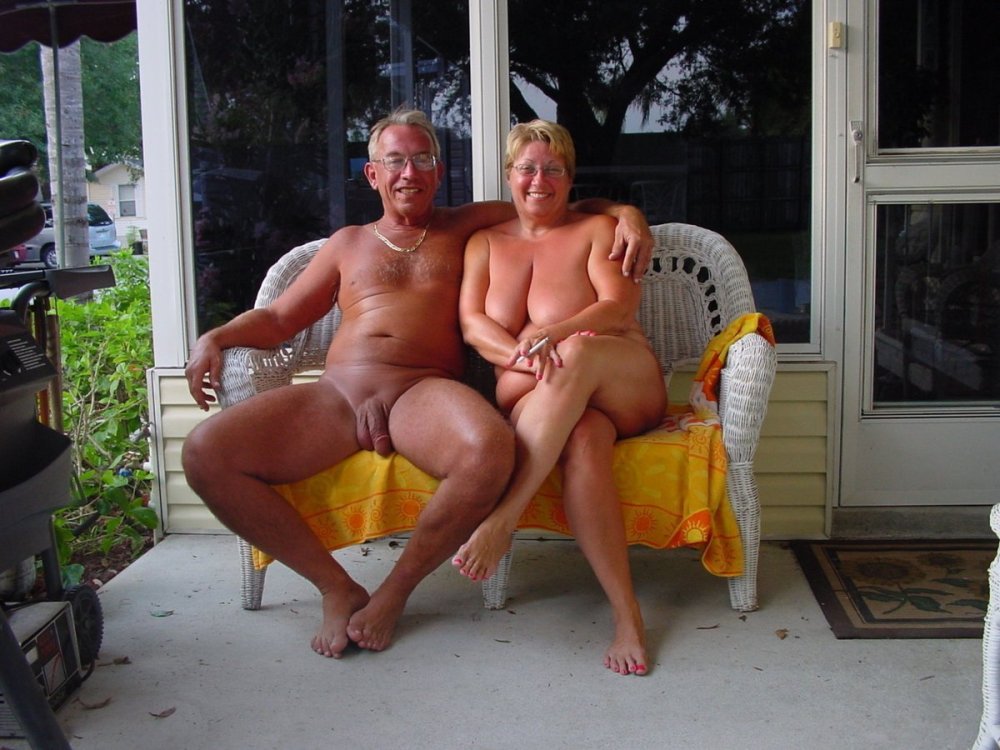 Naked old couples