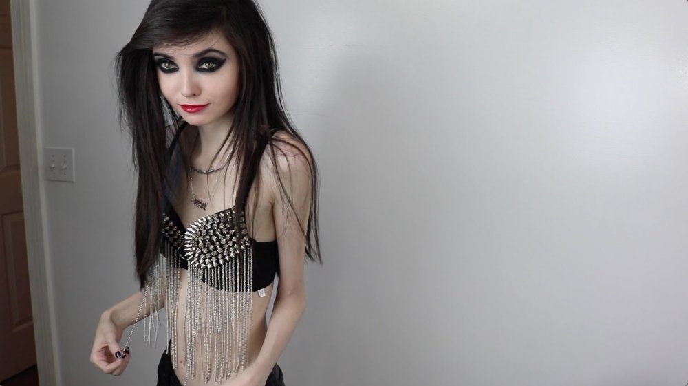 Eugenia Cooney 2019