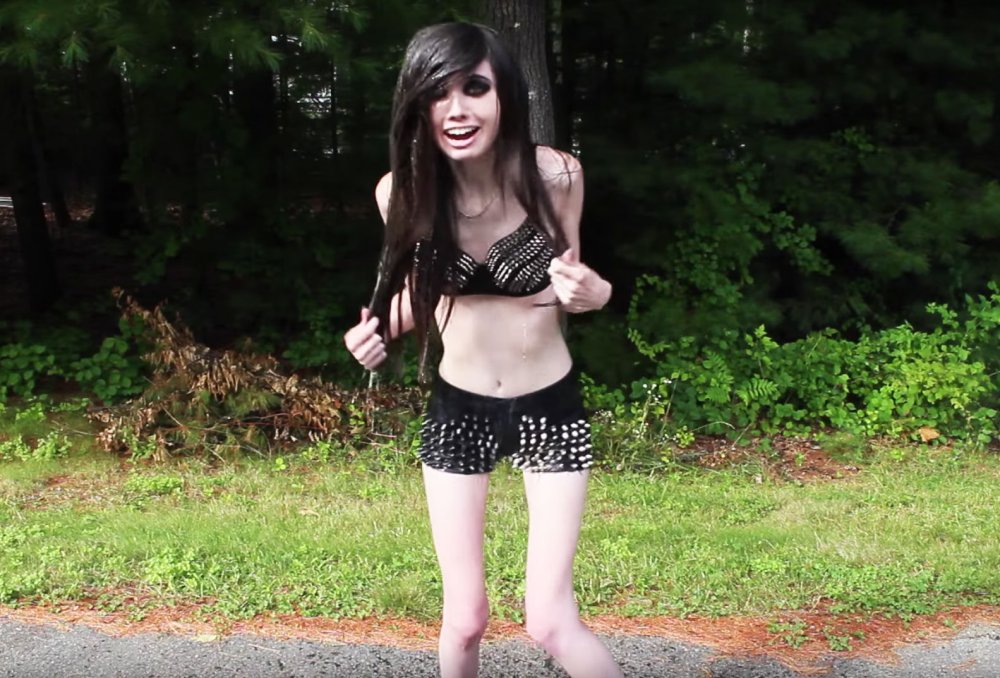 Eugenia Cooney 2019