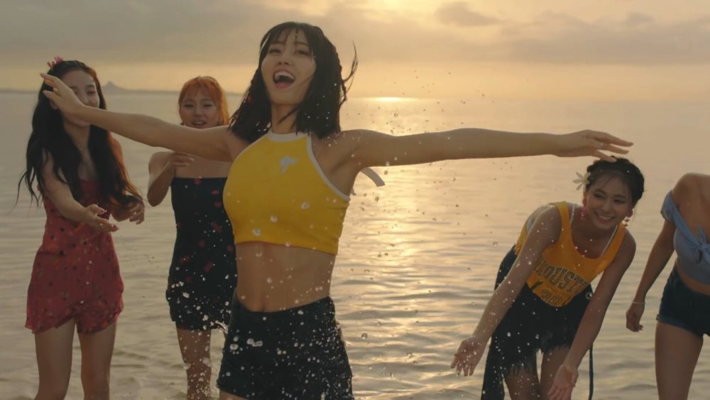 Twice Momo 2019