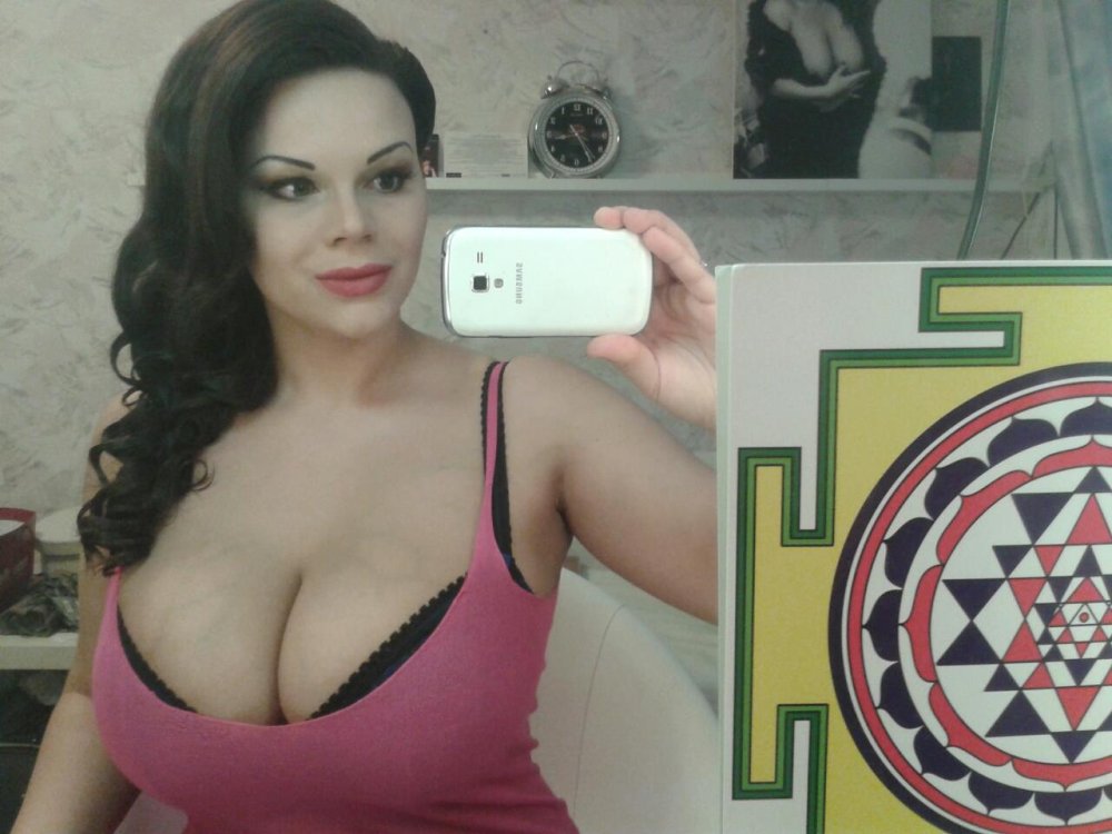 Maria Zarring hot
