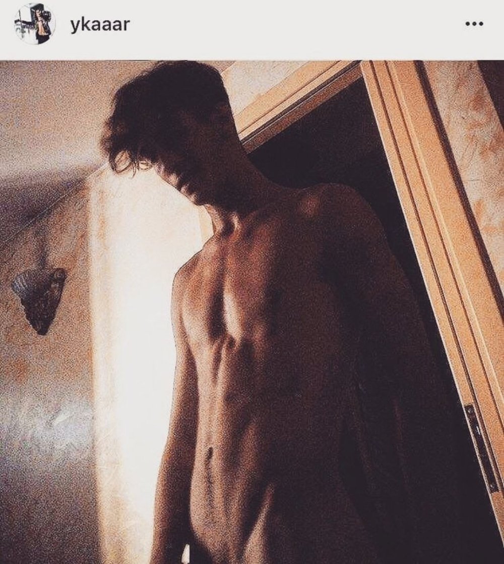 Damiano David torso