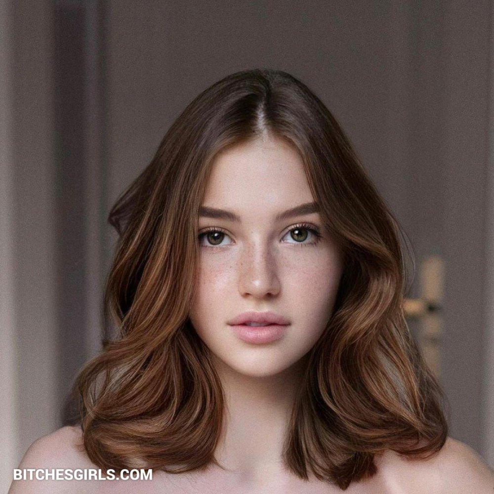 Olivia Casta oliviacastaxx naked