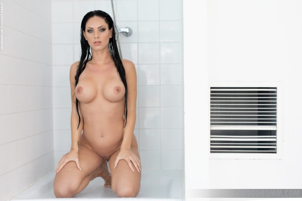 White Megan Marta Naked