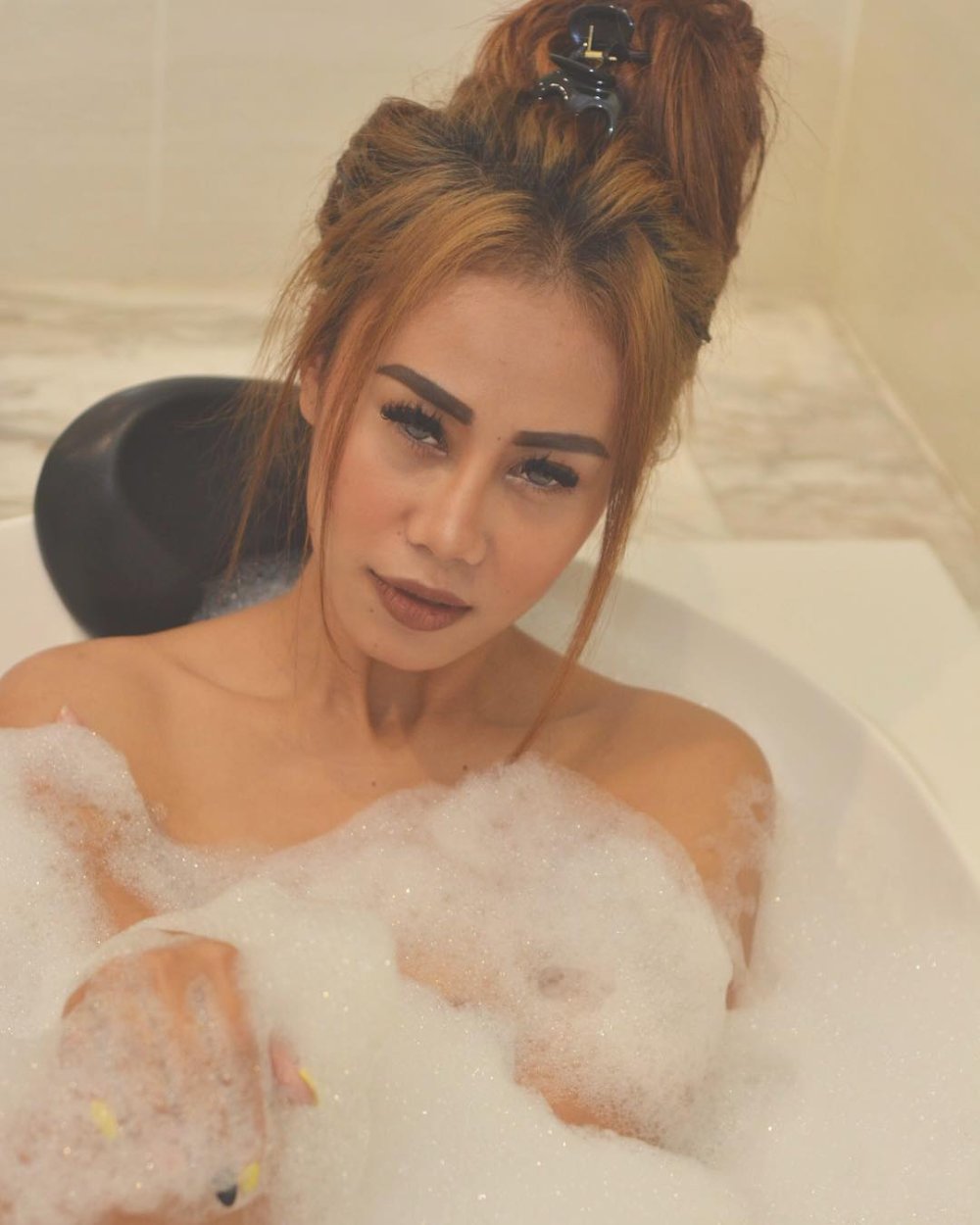 Cloudya Yastin and Gavriena Astaris Naked