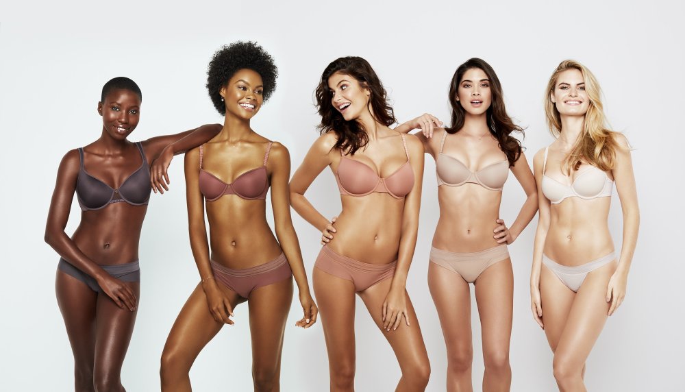 Many beautiful and naked girls
