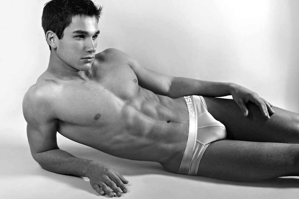 Dylan Rosser photo