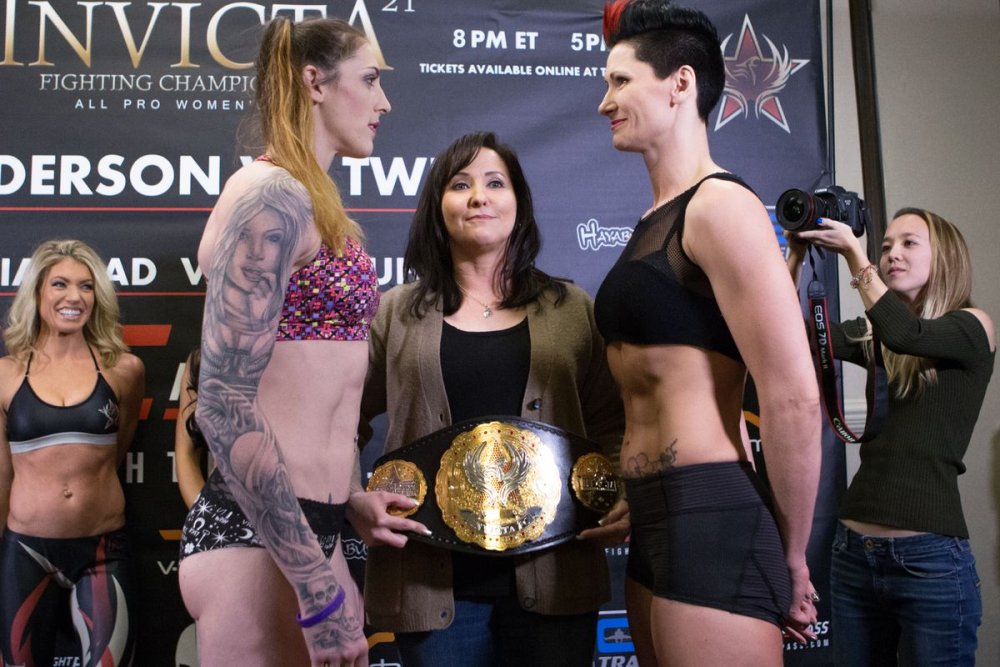 Megan Anderson weighing