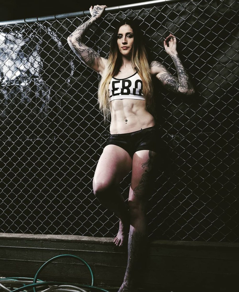 Megan Anderson fighter