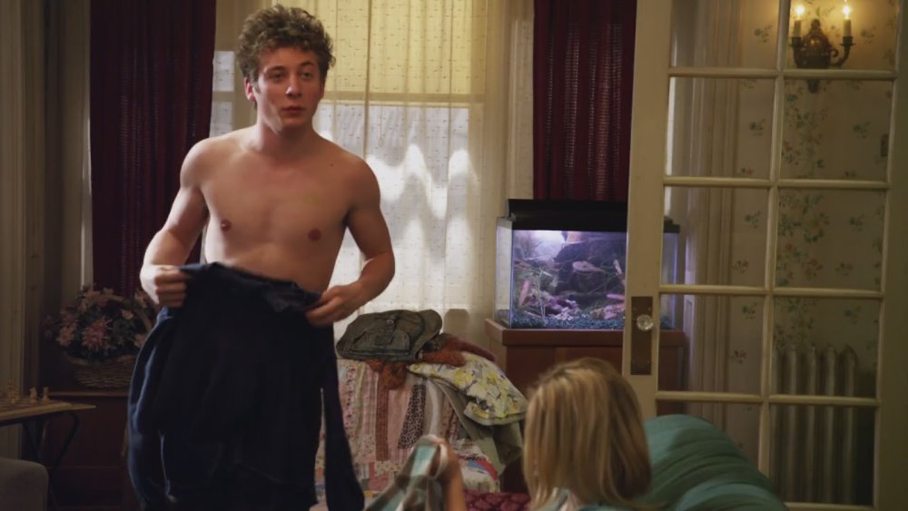 Jeremy Allen torso
