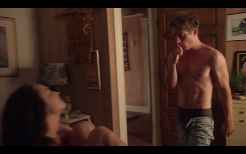Jeremy Allen White Naked