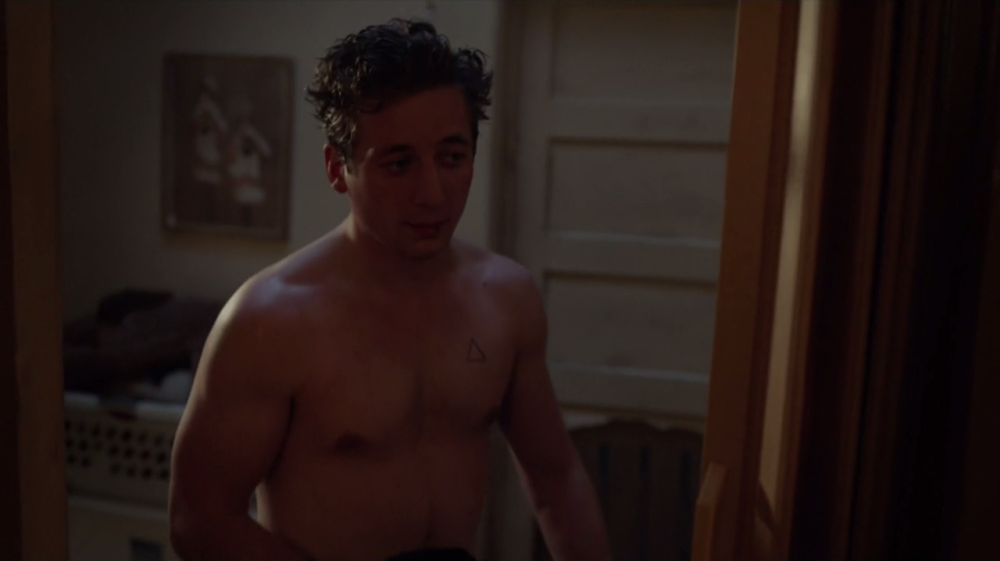 Jeremy Allen White Scar on his back