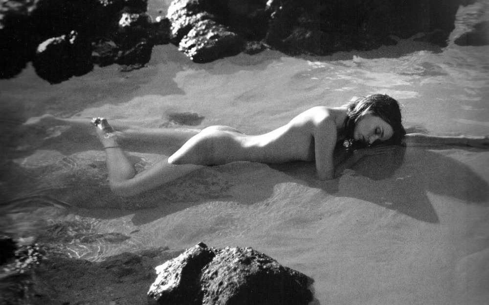 Model Miranda Kerr Naked