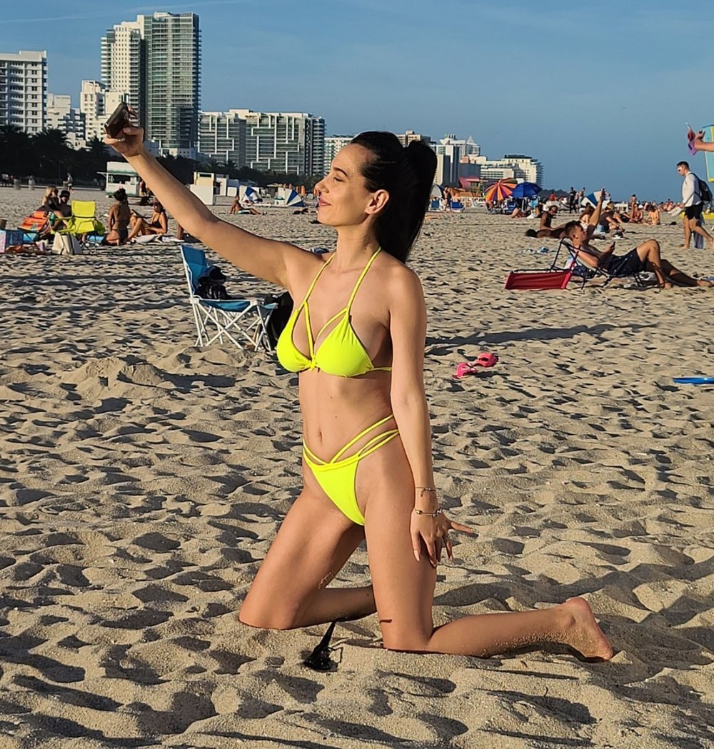 Russian actresses in bikini 2020