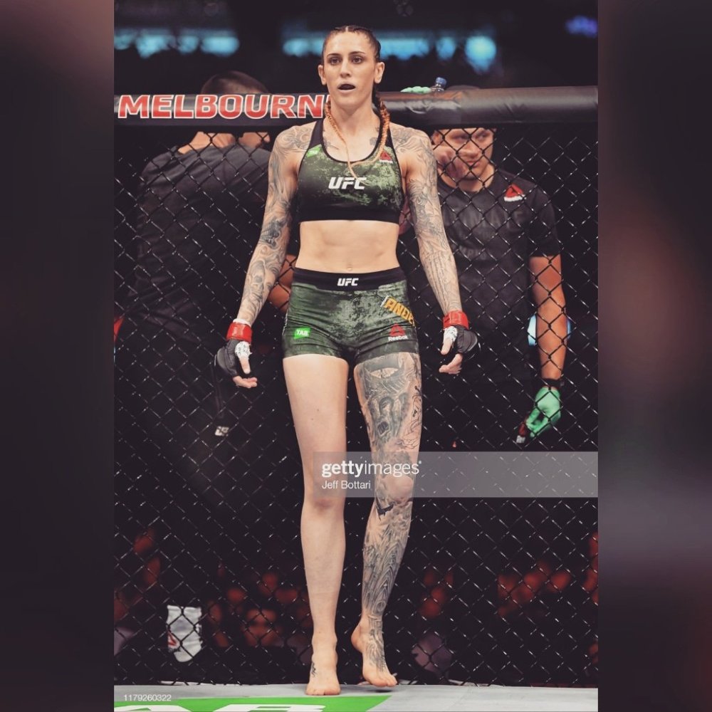 Anderson fighter girl