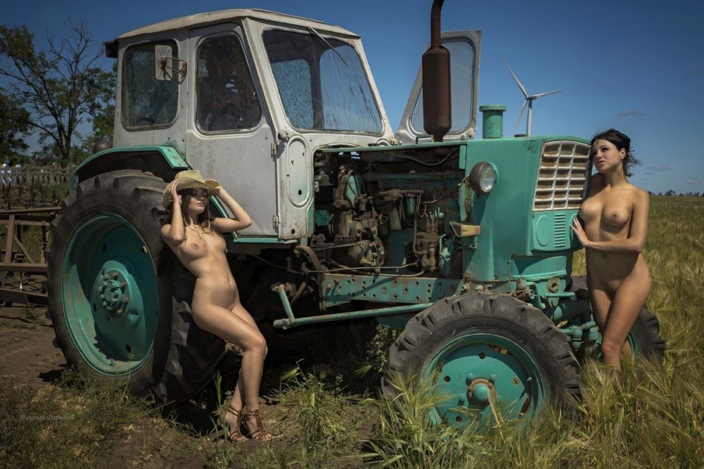 Girls naked and tractor