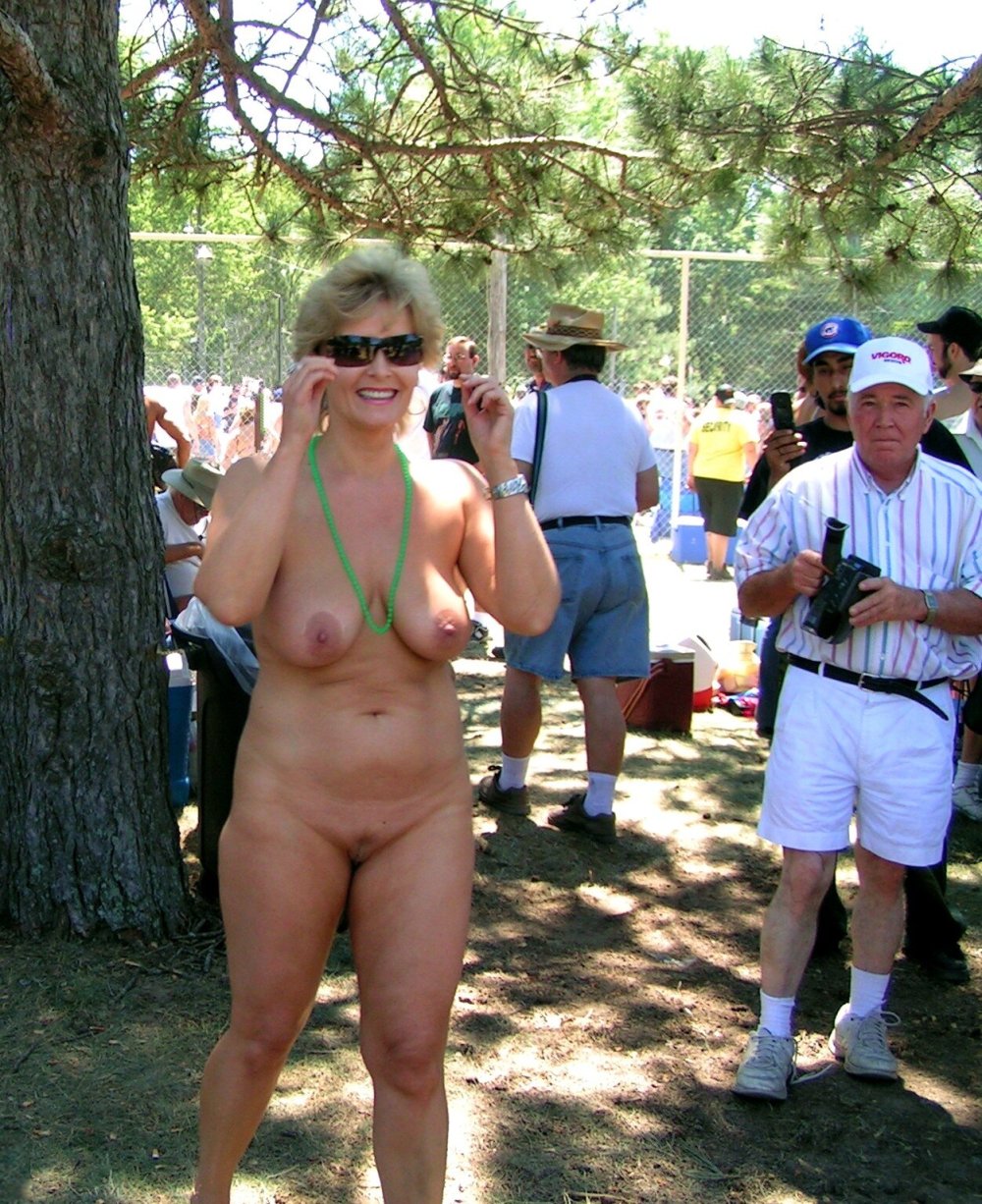 Women Exhibitionist