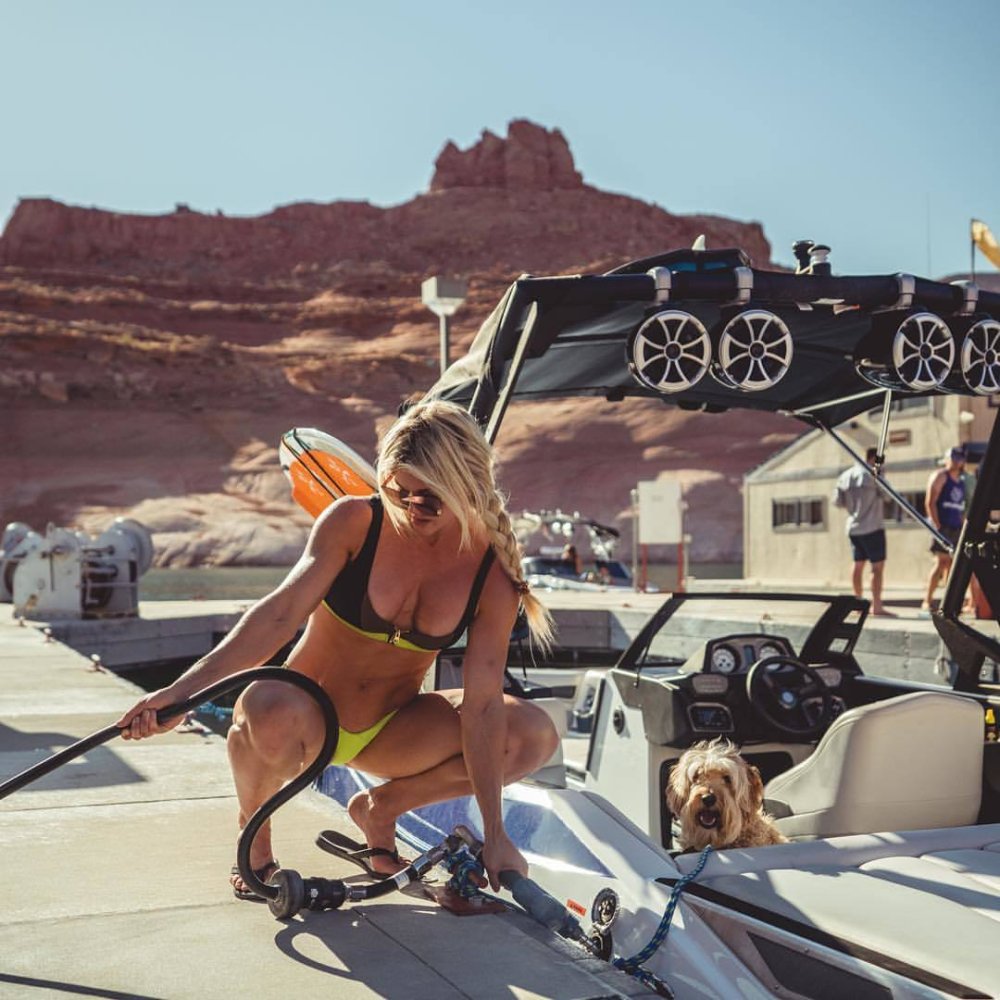 Model Brooke Hogan
