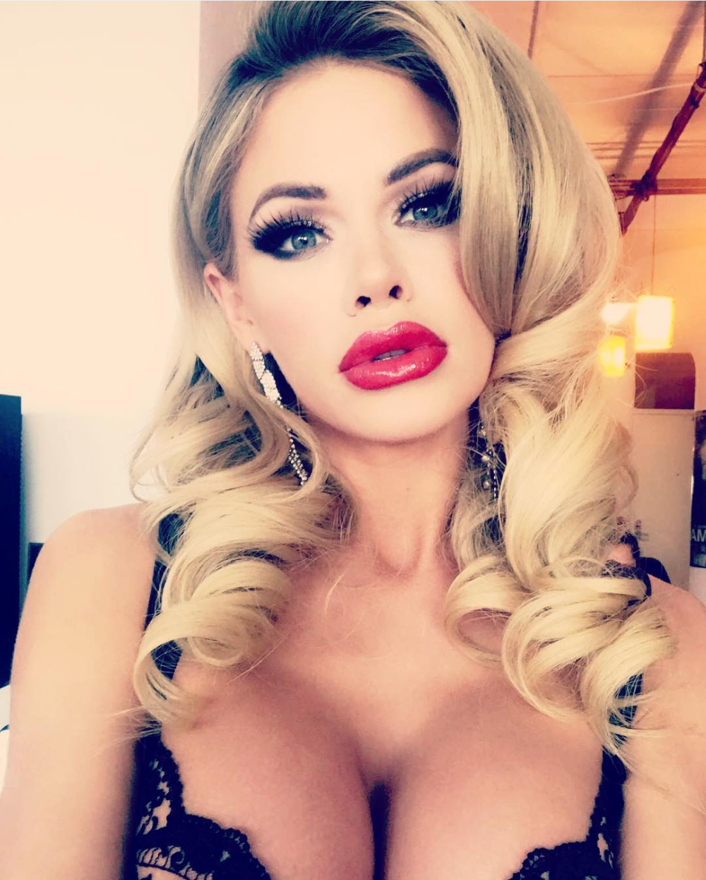 Vika Odintsova Mavrin