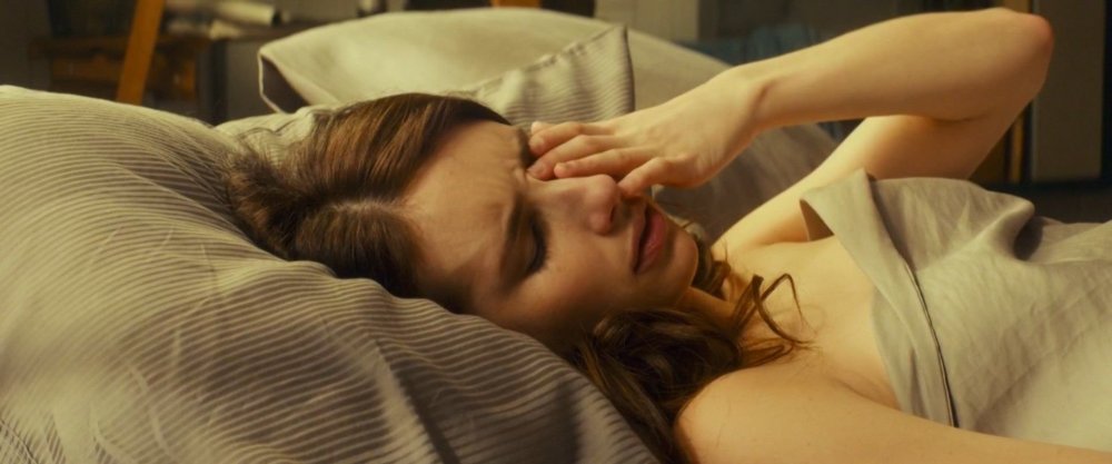 Emma Roberts is erotic