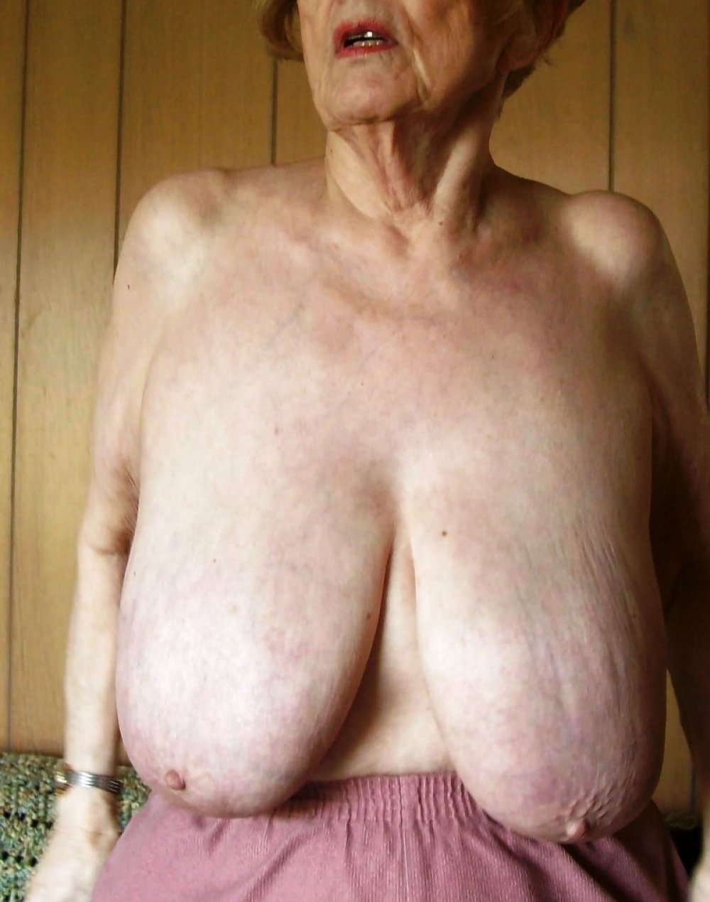 Matus Granny Milf XXXFOTO