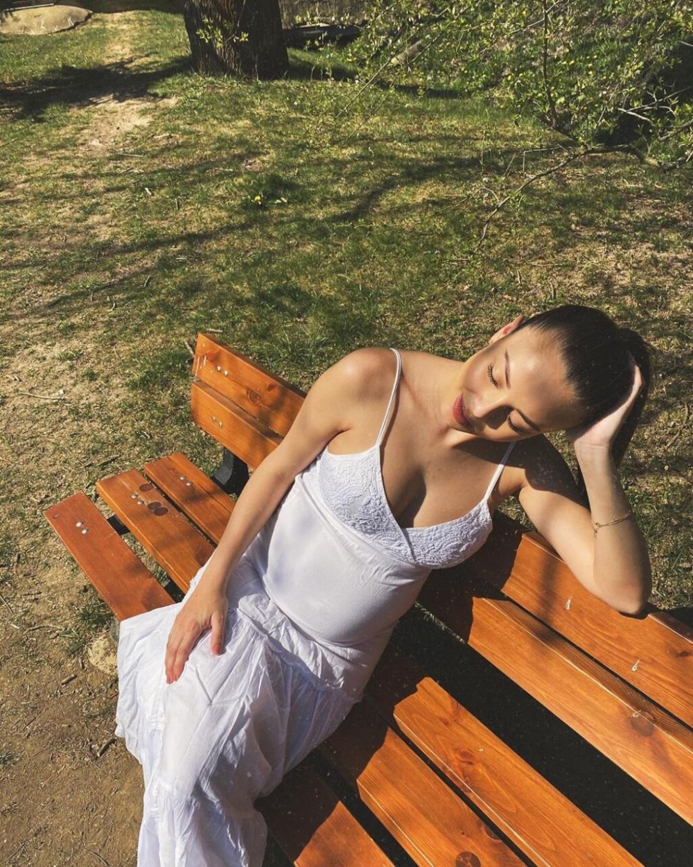 Monica Bagarova Figure