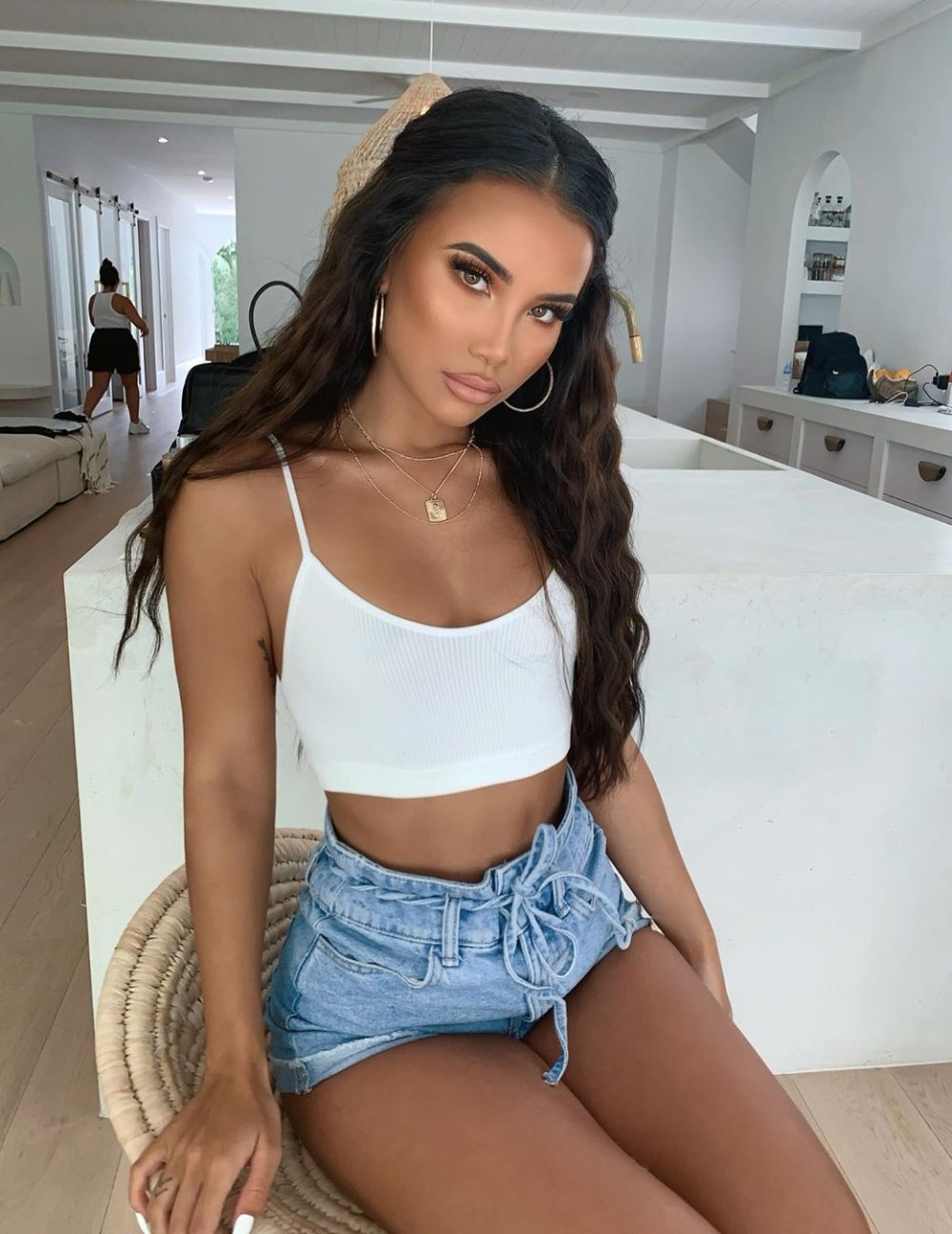 Ruth Tette hot