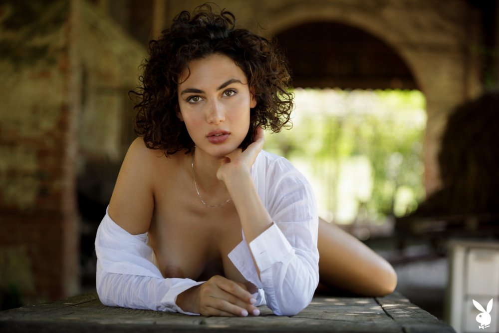 Gena Miller model