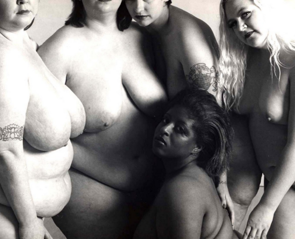 Retro thick naked women