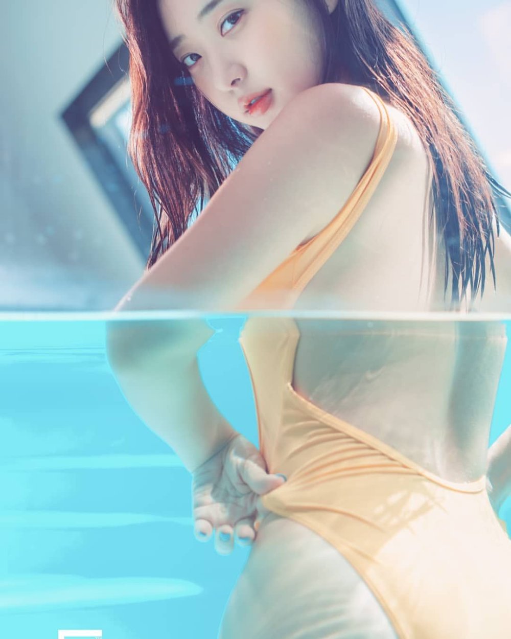 Hot SaintPhotolife