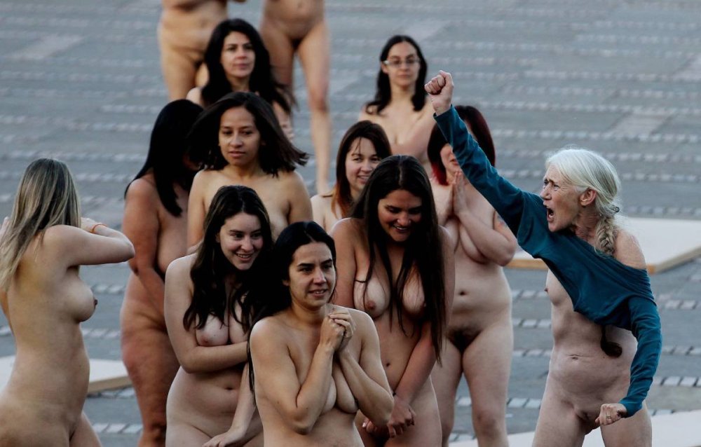 Naked girls on rock concerts