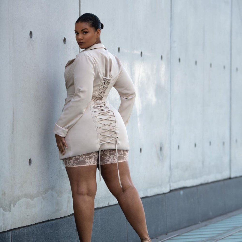 Granny Big Ass Wide Hips Walk