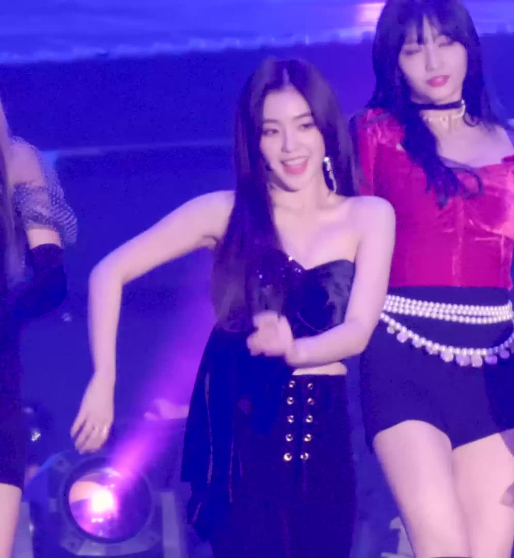 COM (솜) k pop