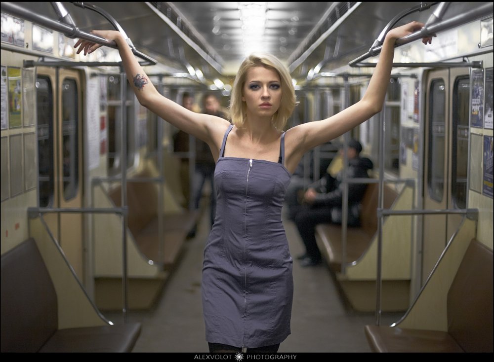 I pressed a girl in the subway