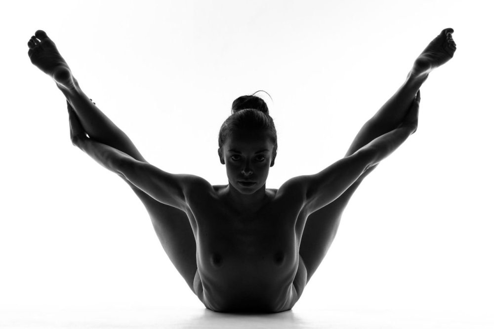 Alicia Sacramone - Nude gymnastics