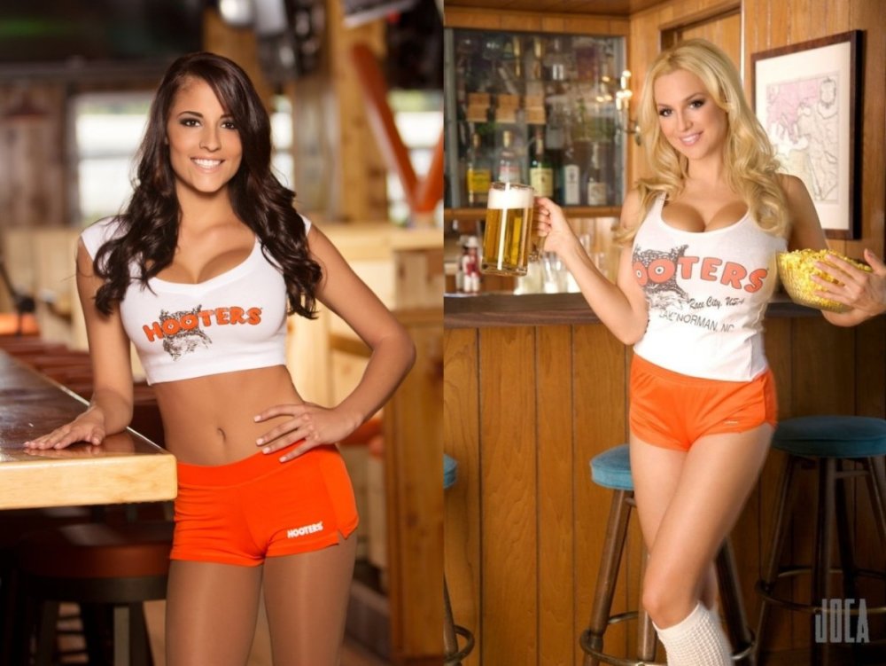 Barmen with big breasts