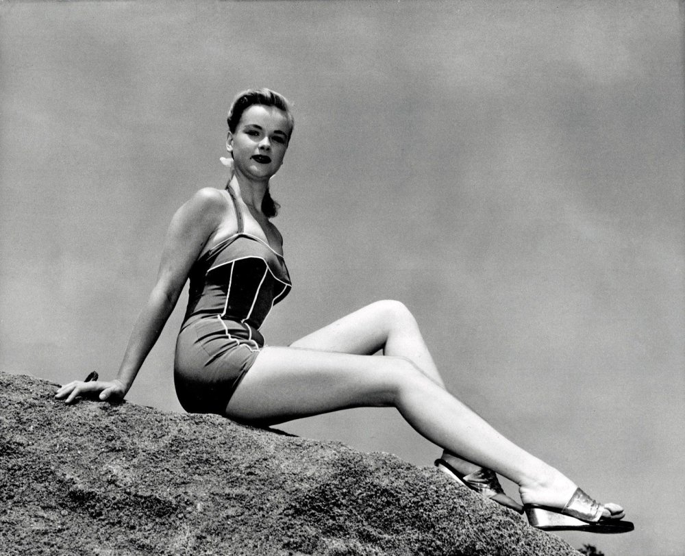 Anne Baxter Feet