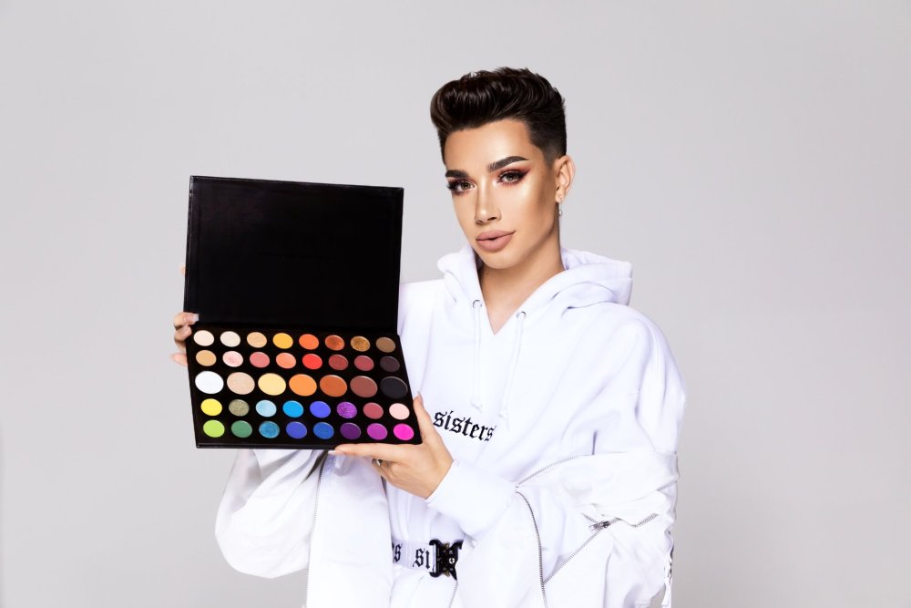 Beauty Blogger James Charles